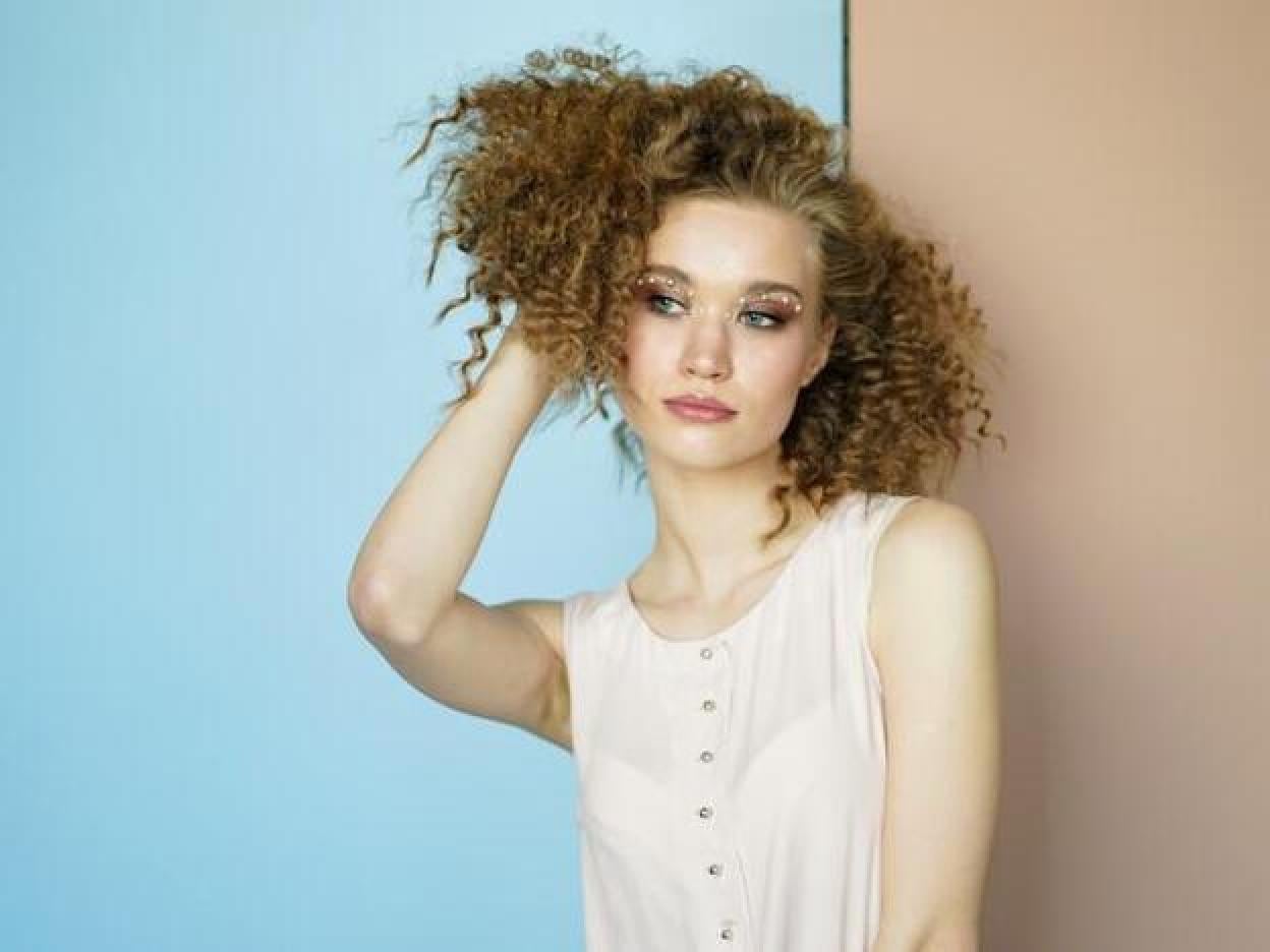 Pincha en la imagen para conocer los productos que tienes que utilizar para aportar volumen a tu cabello fino