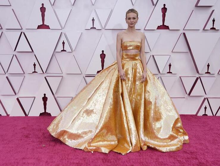 Fotos: Los mejores looks de los Premios Oscar 2021: de Carey Mulligan a Zendaya, todos los vestidos de las famosas en una alfombra roja sin mascarillas ni glamour