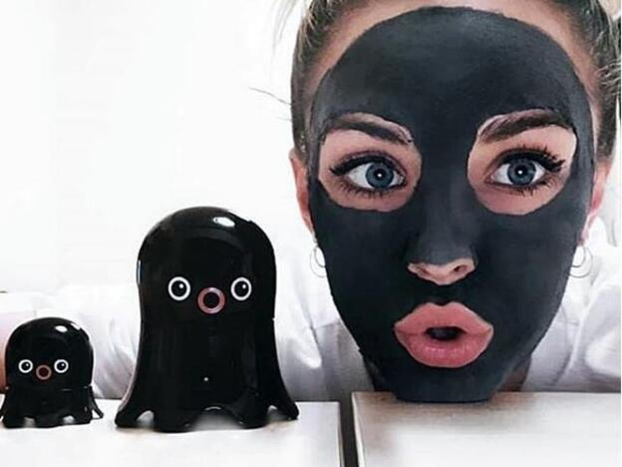 Pincha en la imagen para conocer las mascarillas faciales con las que aportar un plus de hidratación y luminosidad a tu rostro