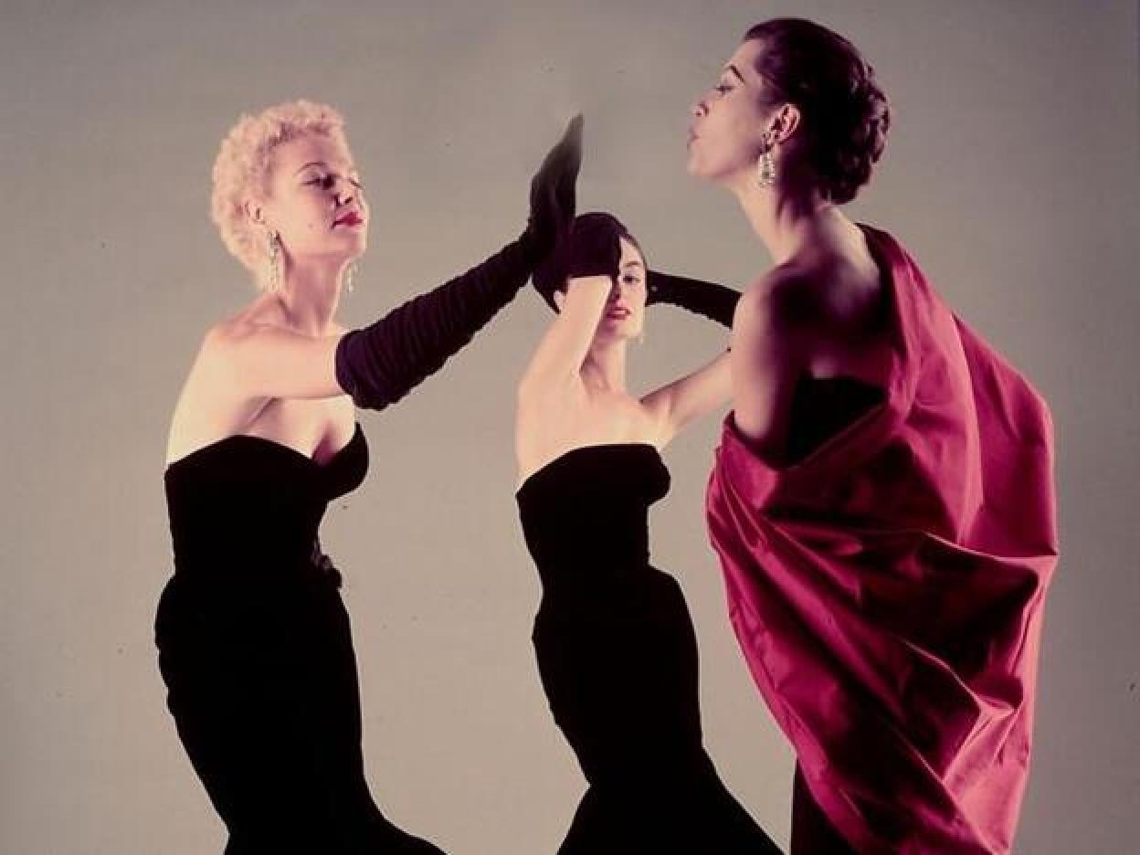 Toca acercarse a Getaria, para descubrir las exposición ‘Alaïa & Balenciaga. Escultores de la forma’, abierta hasta el 30 de octubre.