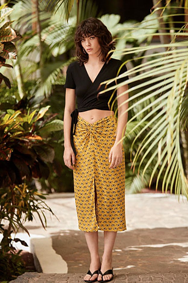 Falda pareo de la colección 'Tropical' de Lefties.