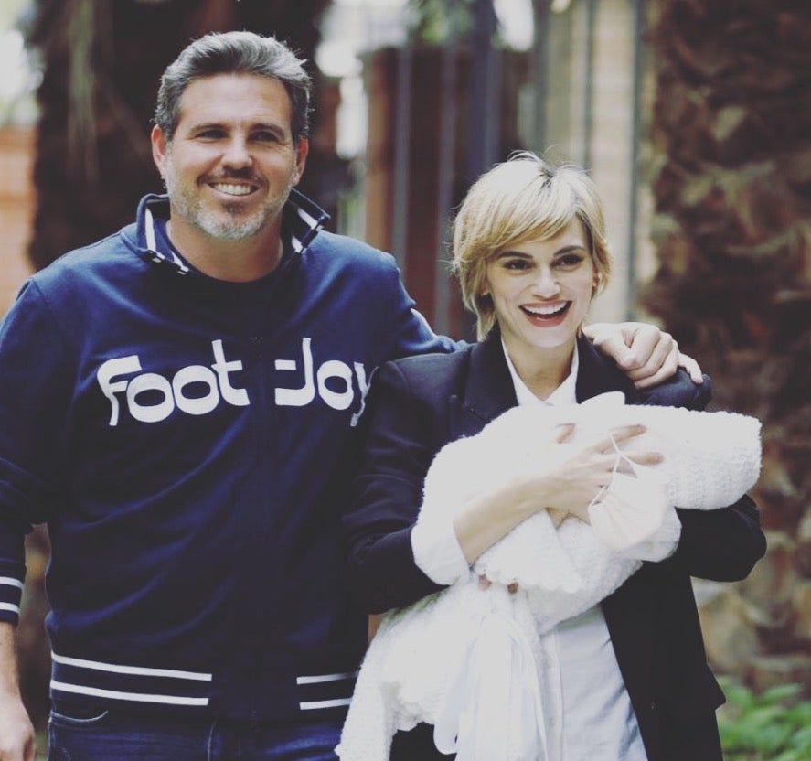 La actriz Norma Ruiz cumplía uno de sus sueños más esperados. La actriz se convertía en madre por primera vez de su hija Alma el 18 de Abril.