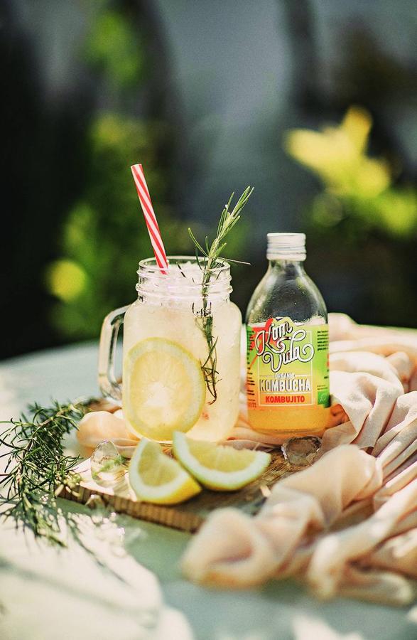 Kombujito de Komvida (pack de 12 botellas, 26,30 €).