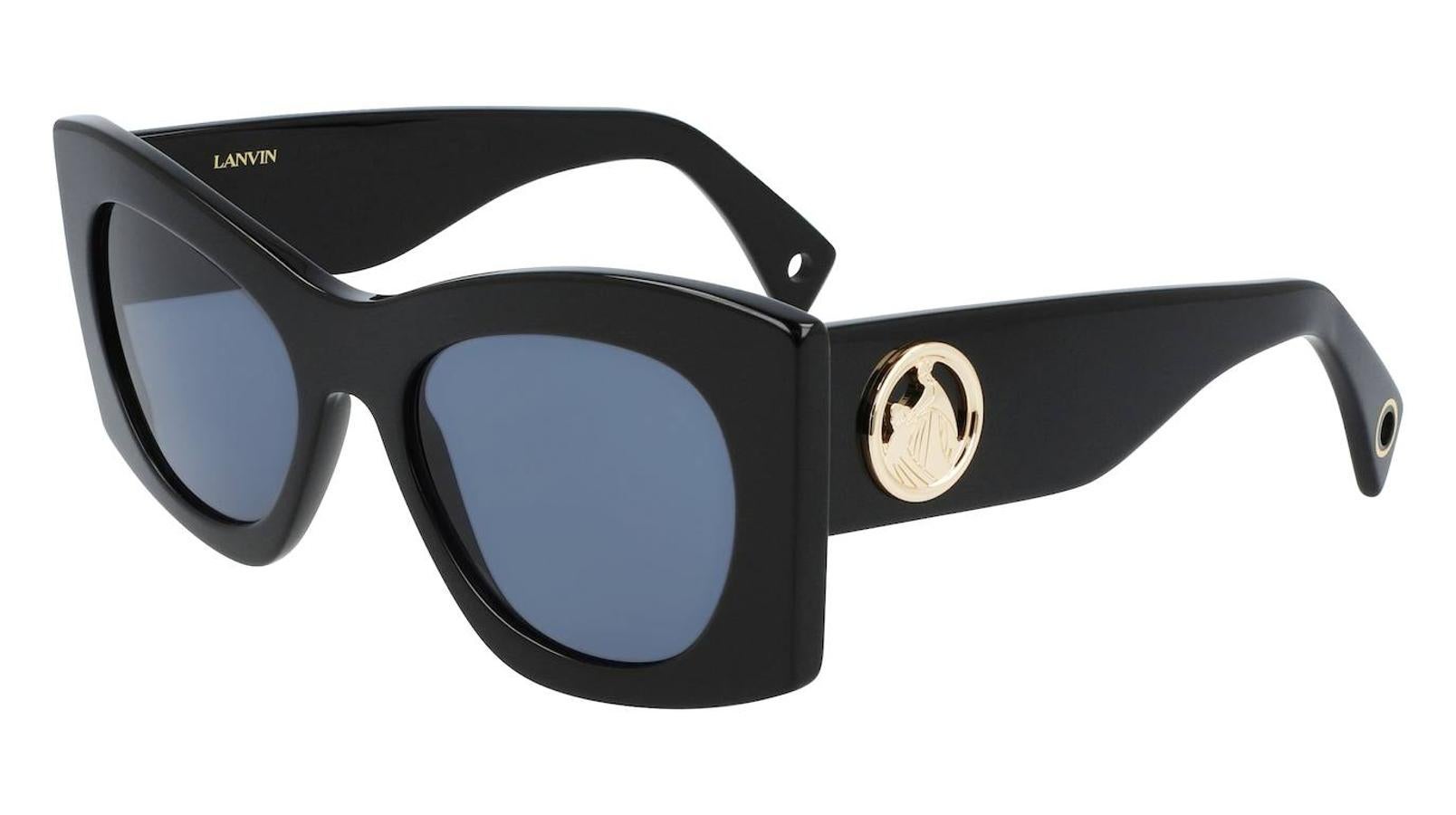 Gafas de sol de pasta negra, de Lanvin (217 €).