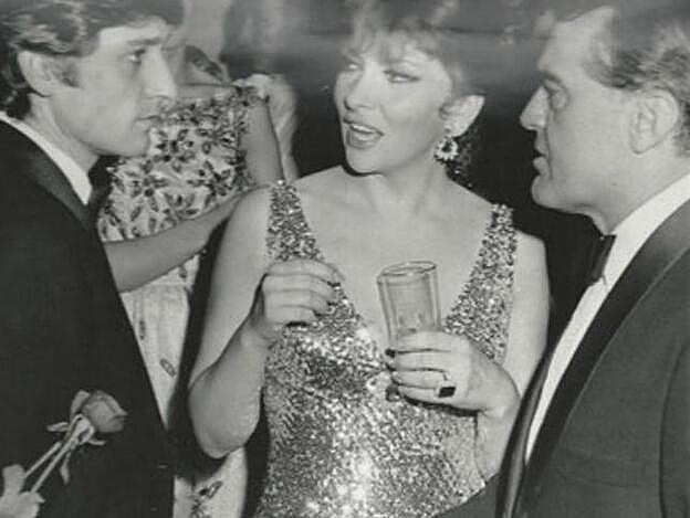 El bailarín y coreógrafo Antonio Gades era un seductor nato, en la imagen con la actriz Gina Lollobrigida, con la que se rumoreó que también había tenido algo.