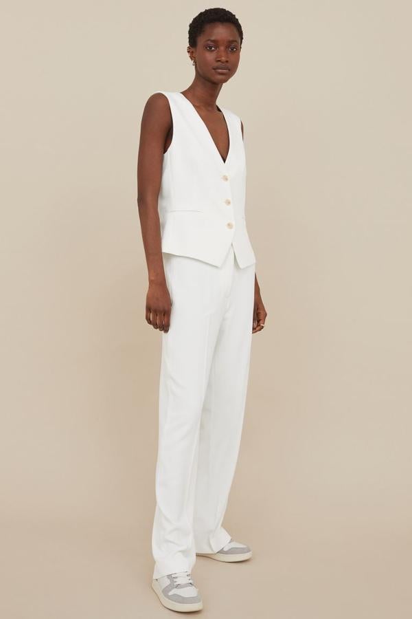 Chaleco de traje, de H&M (29,99 €).