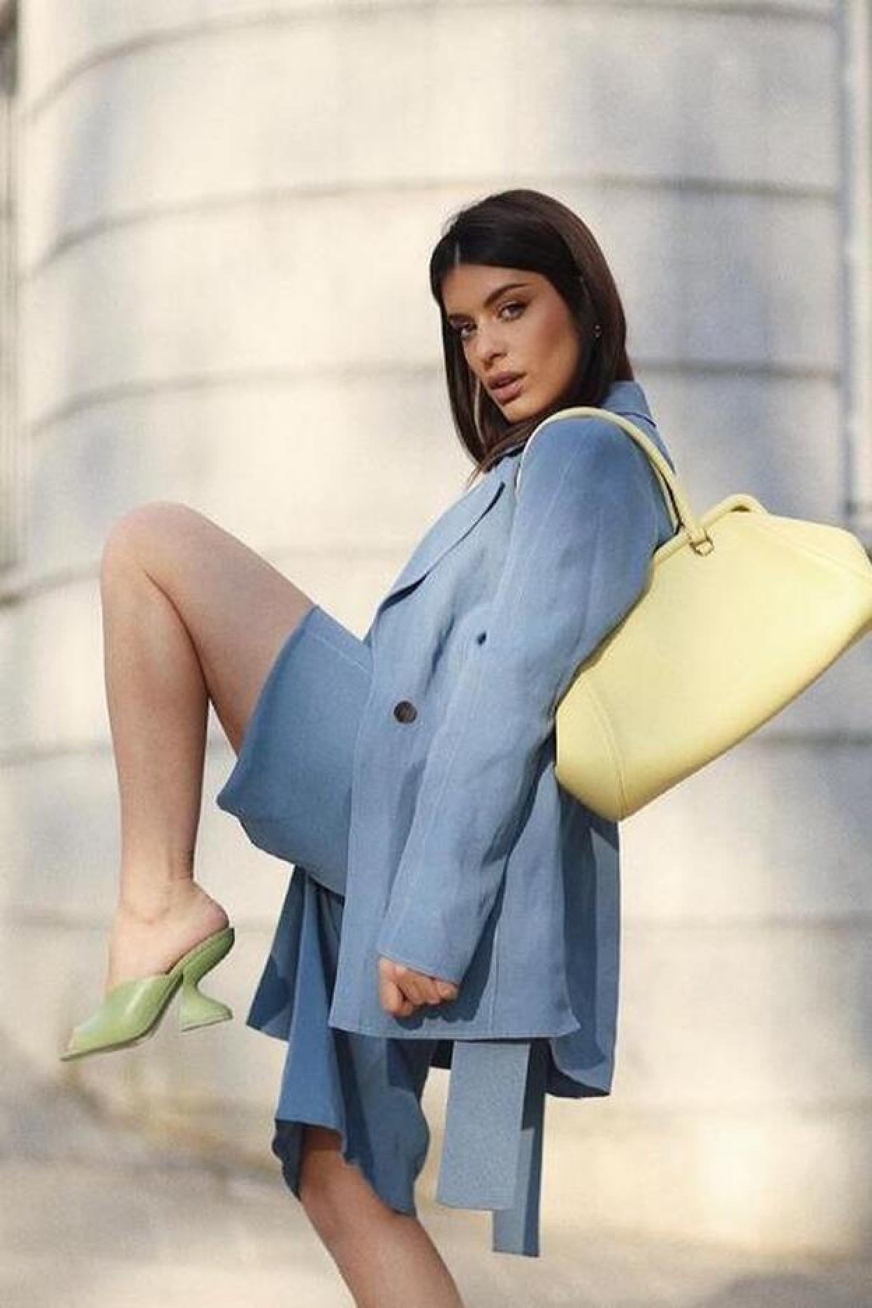 Haz click en la imagen para descubrir los mejores aceites y cremas antiestrías de farmacia que están rebajados y que puedes comprar online ya mismo.