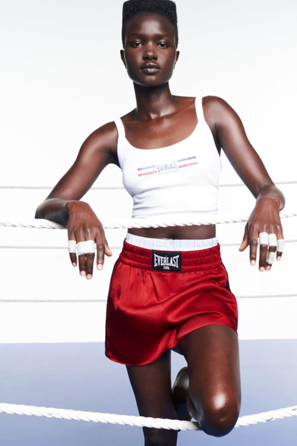 PIncha en la foto para ver la nueva y sorprendente colaboración de Zara que ya ha desatado la fiebre por el boxeo.