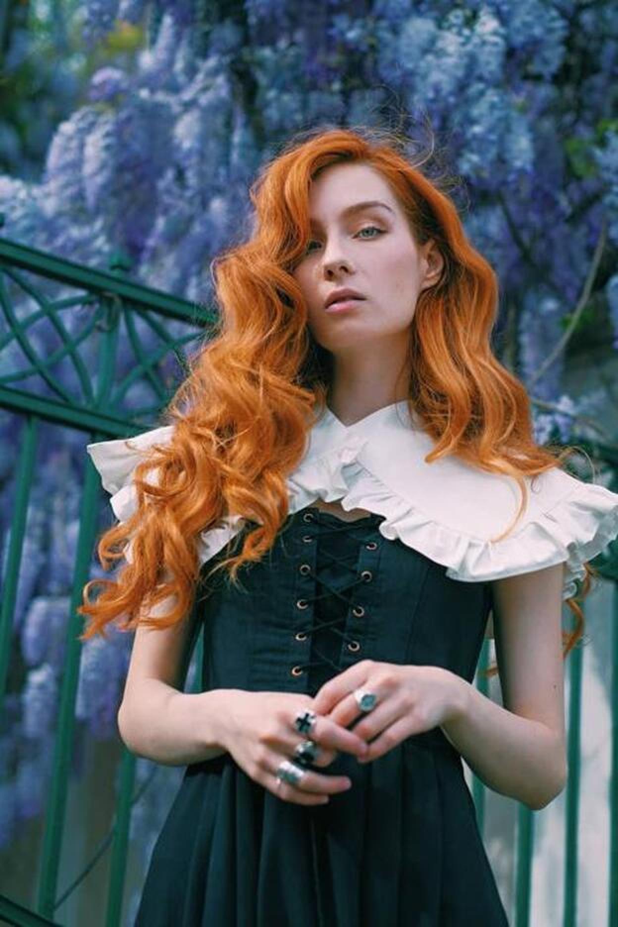 Pincha en la imagen para descubrir los top crochet que son perfectos para combinar con tus sshorts y minifaldas denim favoritos.