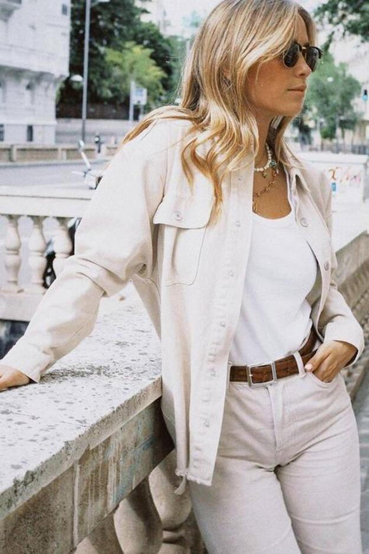 Pincha en la foto para ver 12 favorecedoras prendas de Mango que solo podrás conseguir online y prometen agotarse