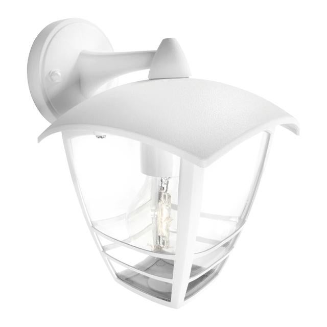 Los apliques ayudan a dar más luz a la zona de la terraza. Son cómodos, no ocupan casi espacio y son aptos para la intemperie. Cuesta 29,95, es de Philips y está disponible en El Corte Inglés.