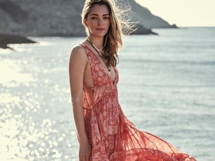 Fotos: Largos, cortos, coloridos o lisos: estos son los vestidos que arrasan esta temporada y querrás lucir este verano antes de que se agoten