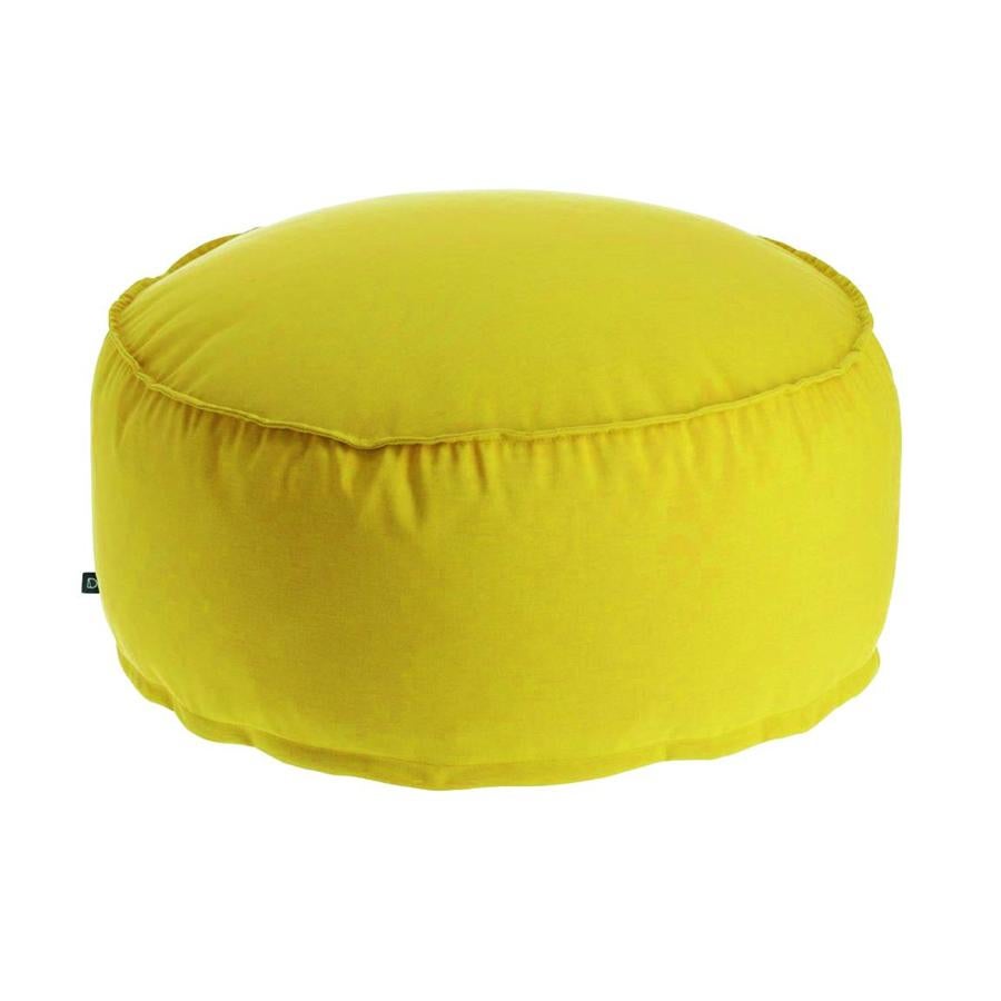 Puf de exterior Mateo, de La Oca (104,15 €).