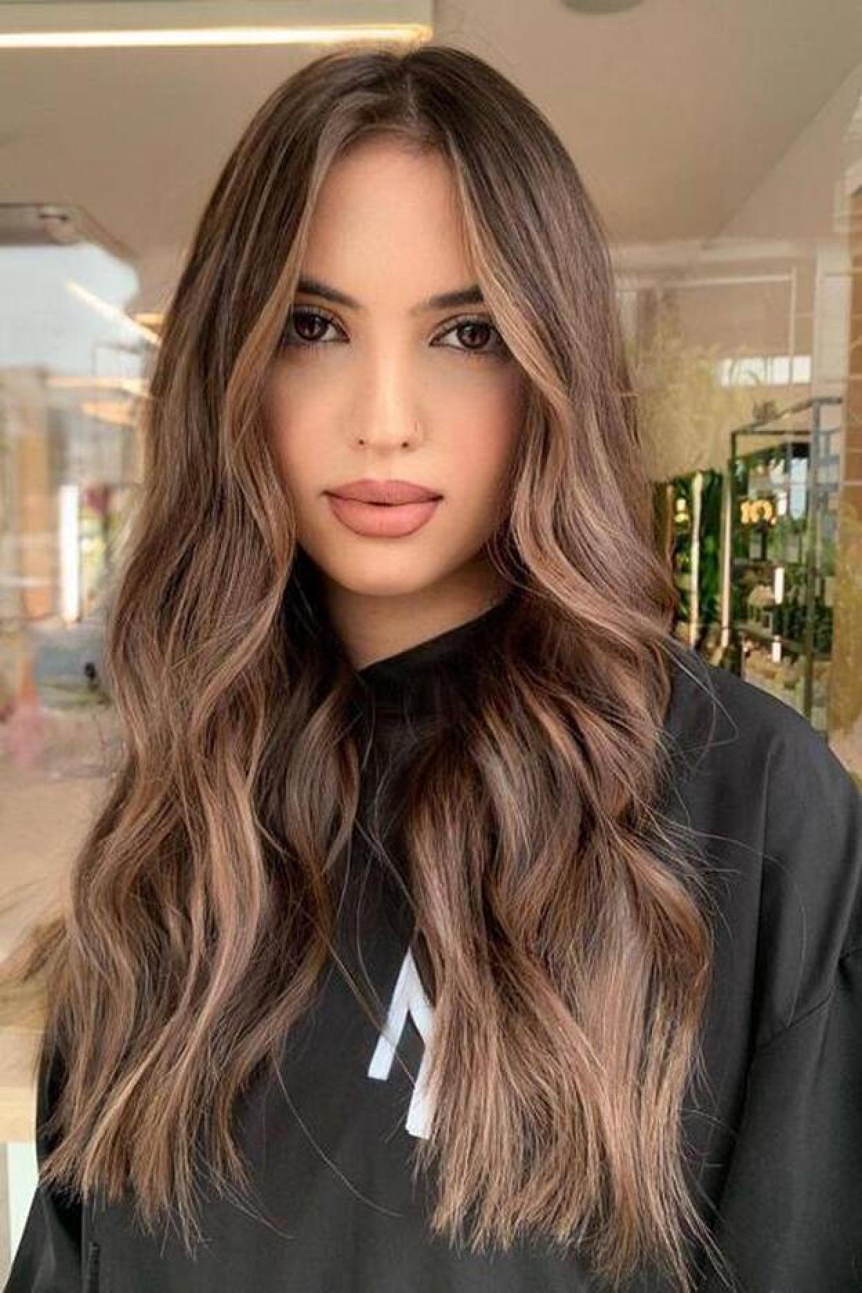 Pincha en la foto para ver los 12 mejores champús violetas de 2021 para evitar que los rubios se vuelvan naranjas en verano