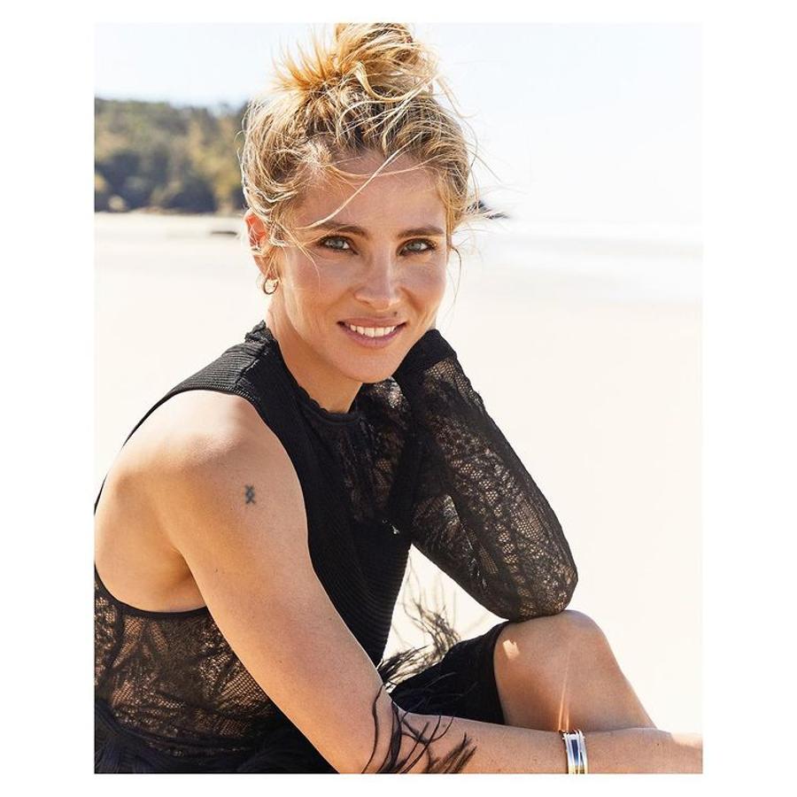 Elsa Pataky tiene dos tatuajes pertenecientes a la mitología nórdica en el cuerpo. Una pequeña runa vikinga Inguz en su hombro derecho relacionada con el dios Thor, hecho una década antes de conocer a su pareja Chris Hemsworth, el actor que intepreta a Thor en las películas de Marvel, y uno que comparte con su pareja en el antebrazo izquierdo, cinco letras del alfabeto rúnico.
