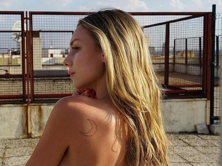Fotos: Los tatuajes pequeños y minimalistas de las famosas que son toda una inspiración