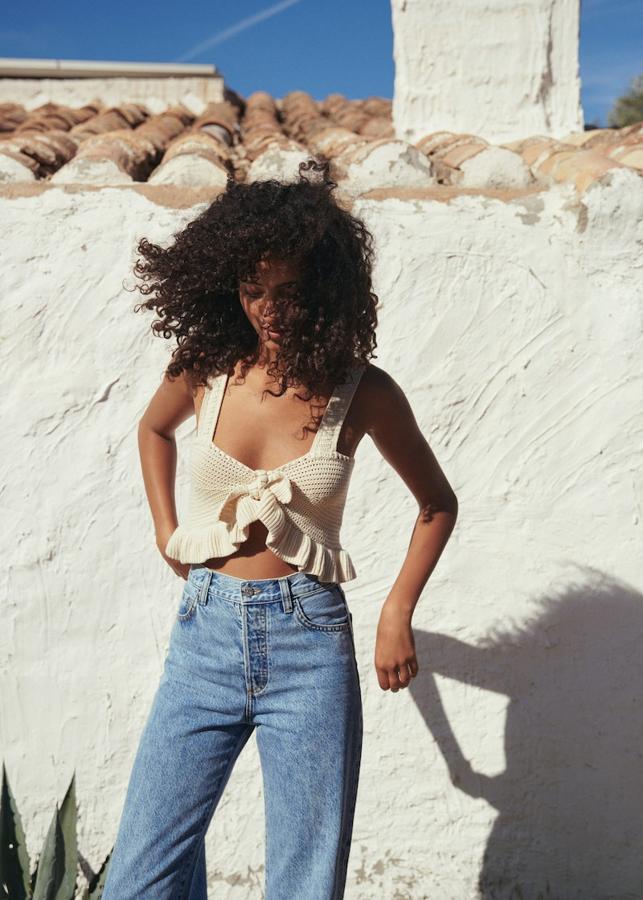 Top de tirantes con nudo frontal de Mango (19,99 euros)