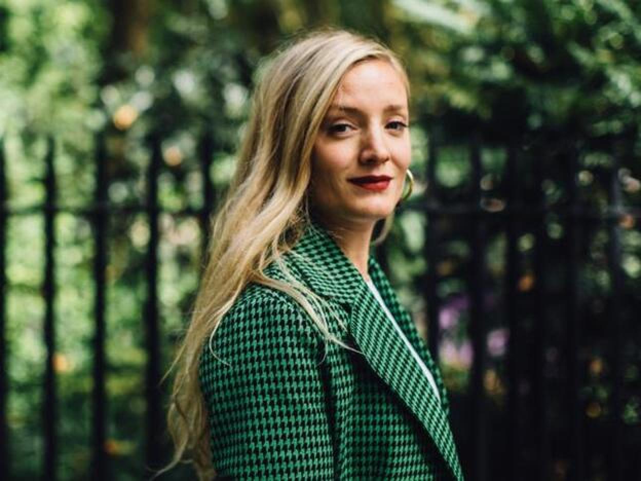 Pincha en la imagen para conocer las cremas para cuello y escote que ayudan a recuperar la firmeza y acabar con las arrugas.