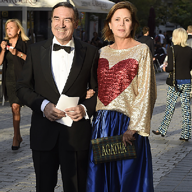 Una de las últimas apariciones de Ágatha Ruiz de la Prada y Pedro J. Ramírez, con motivo del 200 aniversario del Teatro Real en 2016.