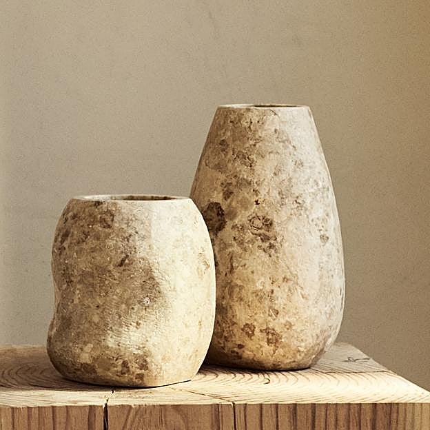 Jarrones de piedra de Zara Home.