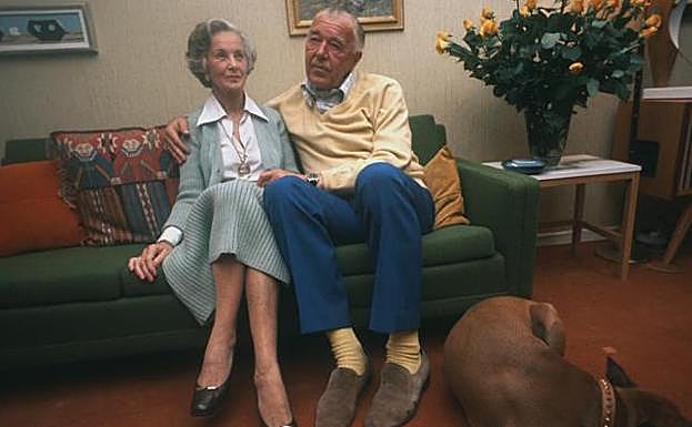 Bertil de Suecia y Lillian May.