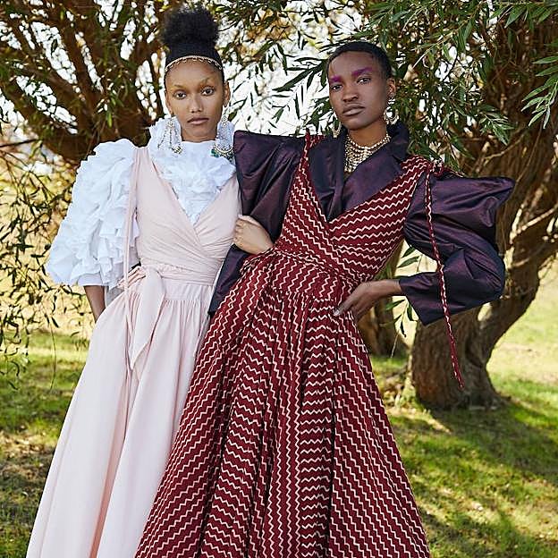 Imagen principal - De arriba a abajo, imágenes de Osman, Patou y Carolina Herrera.