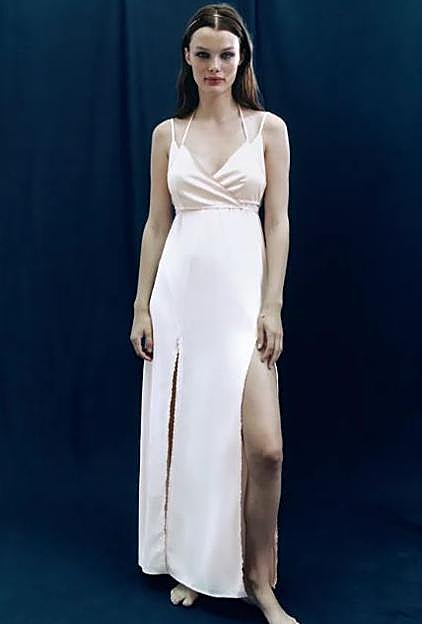 El vestido de estilo griego de Zara.