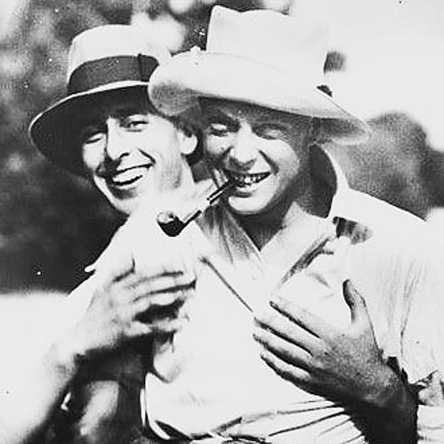 Dickie mantuvo una amistad muy cercana con Eduardo VIII