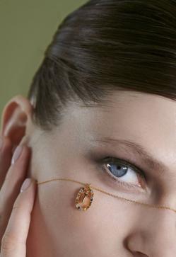 Imagen secundaria 2 - Las marcas de joyas más originales y elegantes que necesitas conocer si quieres hacer tu estilo único