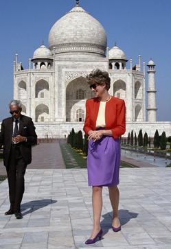 Imagen secundaria 2 - 23 looks de Diana que nunca pasarán de moda