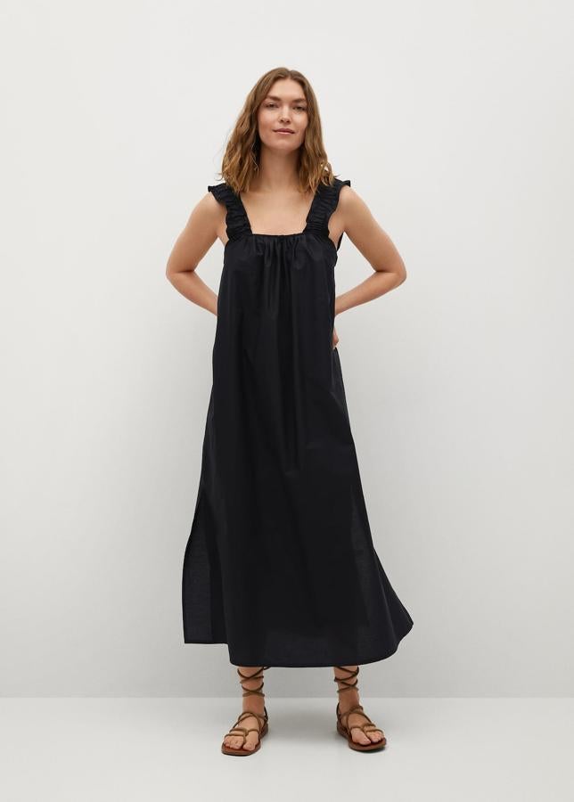 Vestido negro de corte midi con volantes de Mango (29,99 euros)