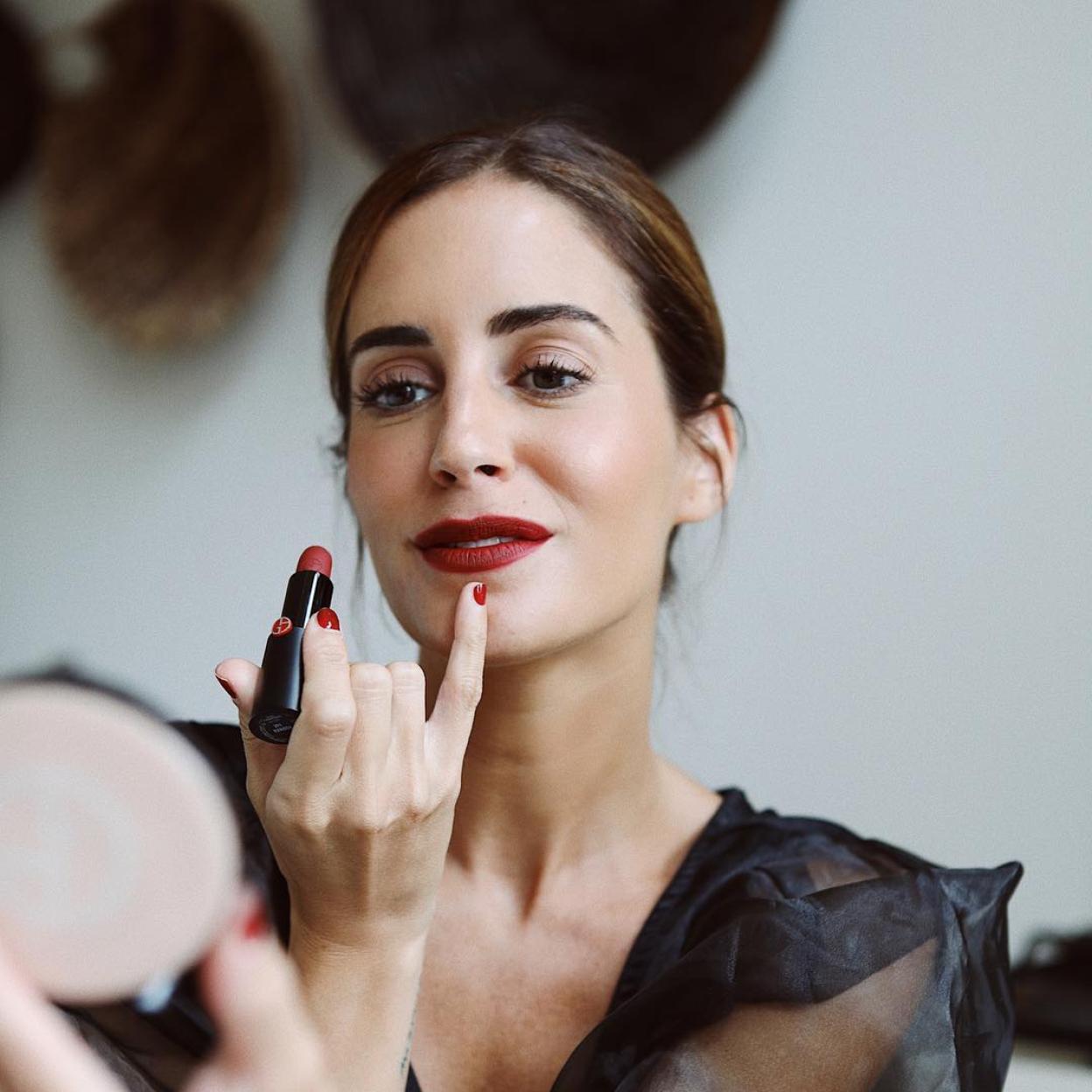 Pincha en la imagen y descubre 7 labiales icónicos para volver a pintarte los labios por todo lo alto.