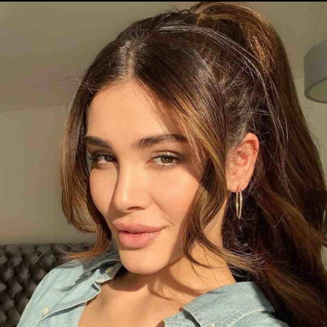 Pincha en la foto para ver los mejores productos para secar tu cabello al aire y acabar con el encrespamiento, sea como sea tu pelo