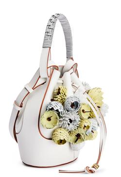 Imagen secundaria 2 - La artesanía es el futuro de la moda y estas firmas de lujo nos lo demuestran