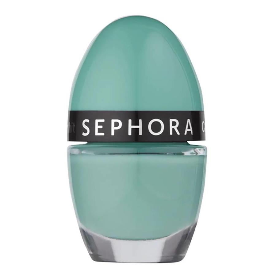 Sephora lanzó nuevos pintauñas con una formmulación basada en una aplicación rápida y fácil. Hay más de 52 tonos posibles y es bastante complicado escoger solamente uno. 4,99 euros. 