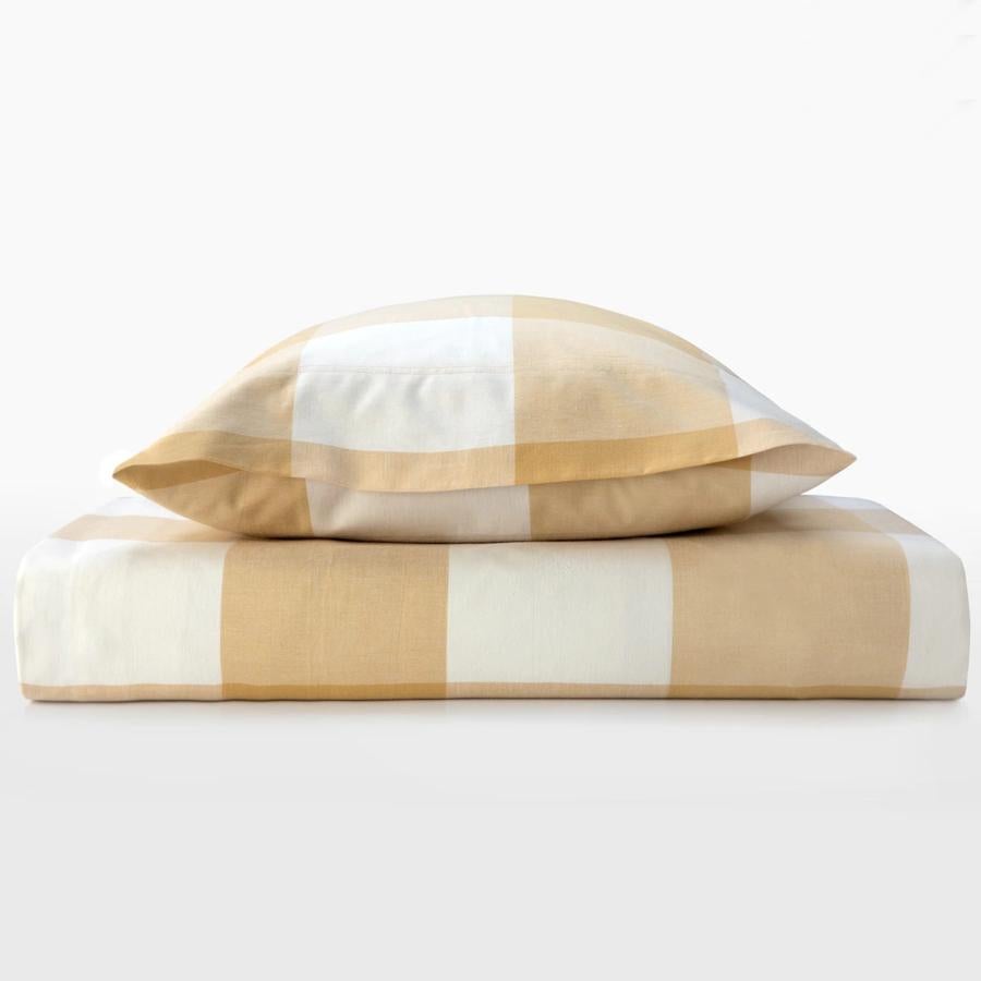 Si buscas una funda con un toque de color, y que además sea transpirable e hipoalergénica para descansar toda la noche, necesitas esta opción. Una funda nórdica con estampado que cuesta 31,15 euros.