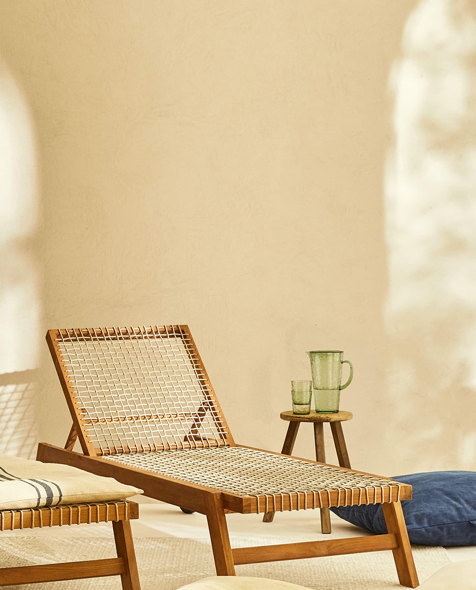 Esta hamaca de teka e inspiración vintage de Zara Home (399 euros).