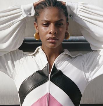 Imagen secundaria 1 - El esperado regreso de Phoebe Philo a la moda ya es un hecho