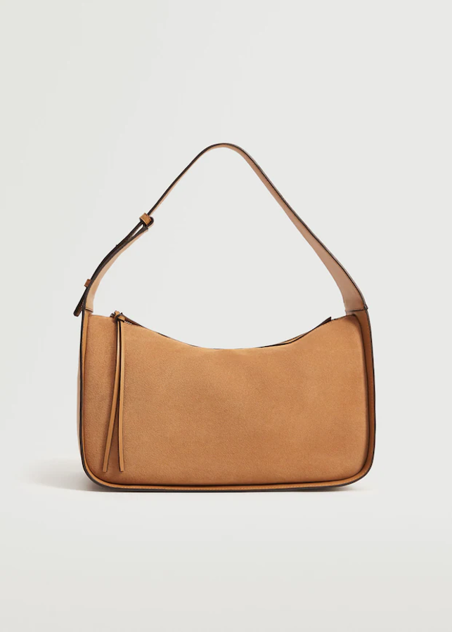 Bolso de ante, en marrón.