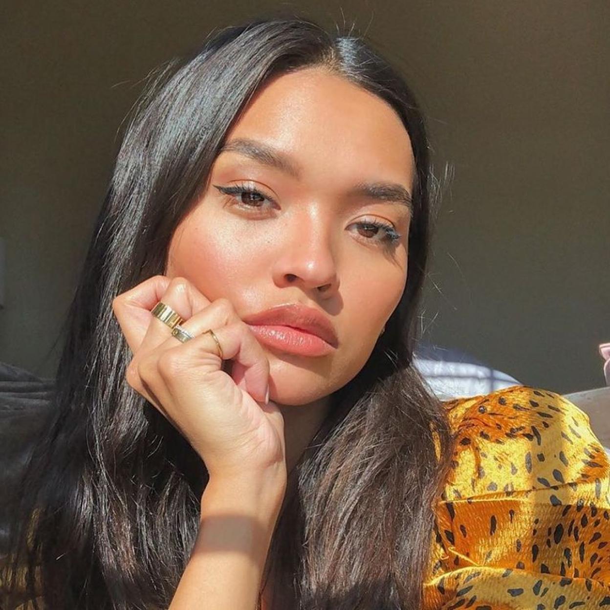 Pincha en la imagen para ver Los mejores polvos de sol bronceadores para dar un moreno natural a tu piel sin tener que usar el autobronceador