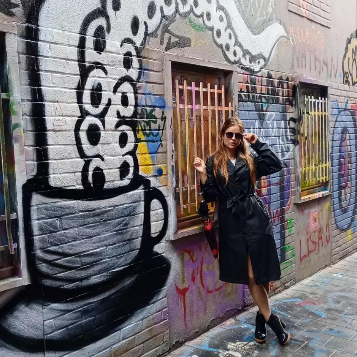 ¿Animal o con pata de gallo? Las tormentas de verano te van a encantar con estos chubasqueros de H&M (que solo se pueden comprar en su web)