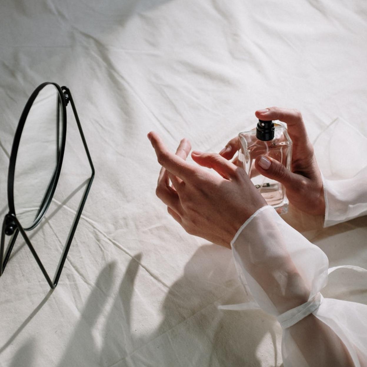 Pincha en la imagen para conocer perfumes y colonias fresquitas y baratas.