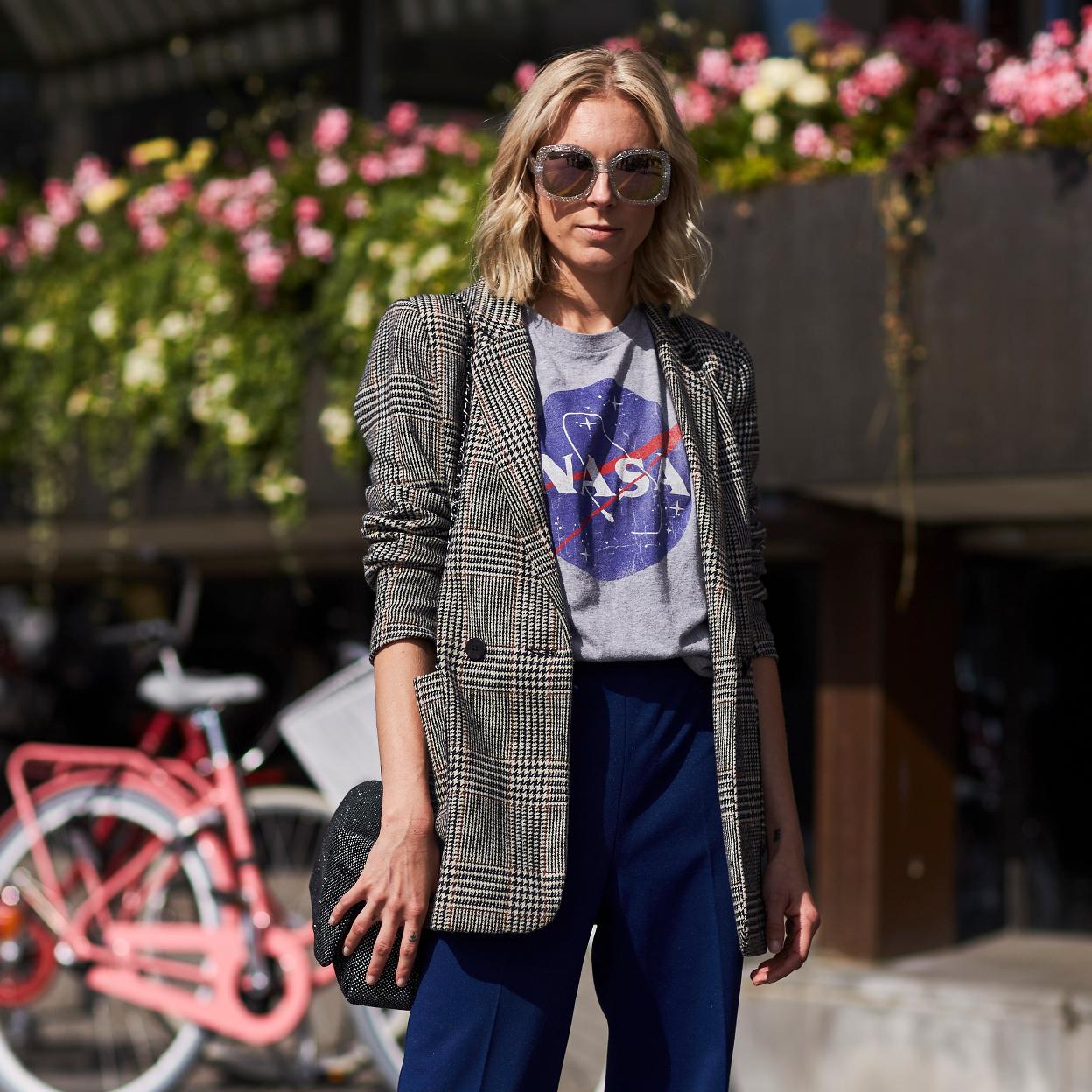 Tu mejor compra de pretemporada es esta blazer, perfecta para tus looks con vaqueros, que está en Massimo Dutti