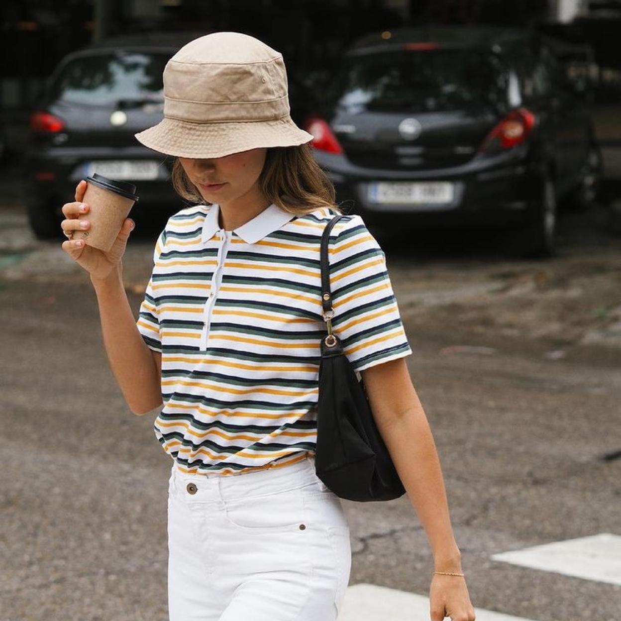 Con pelo, tachas o hebilla: Pincha en la imagen para ver los zuecos, el calzado tendencia del momento y estos nueve son perfectos para tus estilismos veraniegos.