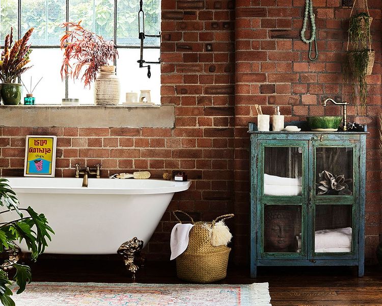 El baño se convierte en el reino del relax y en Primark Home podemos encontrar los accesorios más bonitos y baratos desde 4 euros.