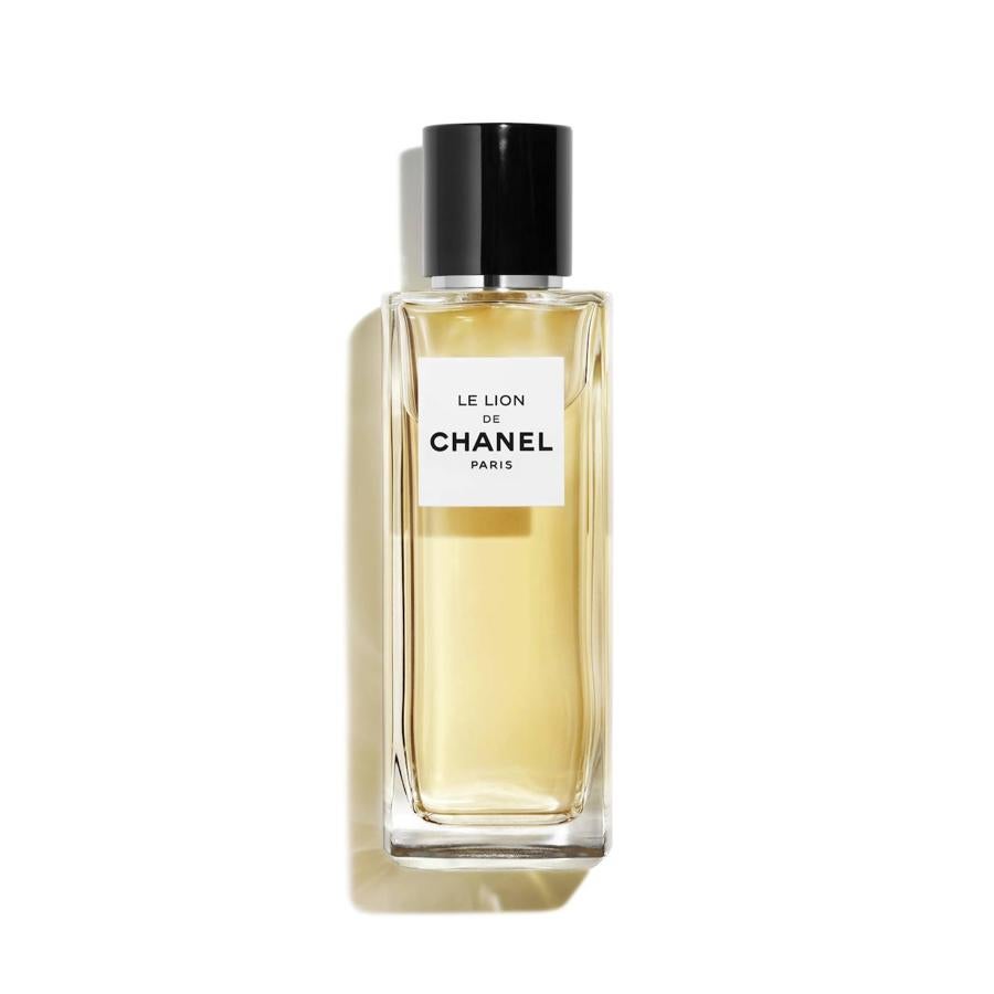 Dentro de la colección Les Exclusifs. Representa el espíritu de los leo, como el signo del zodiaco de Coco Chanel. Un perfume que combina ládano, pachuli, bergamota, ámbar, vainilla y limón.
