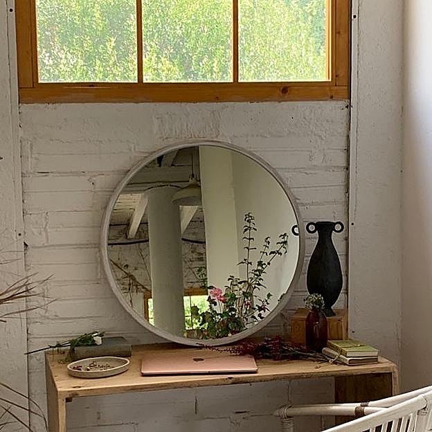 Espejo 'Bona' de Hannun (99 euros).