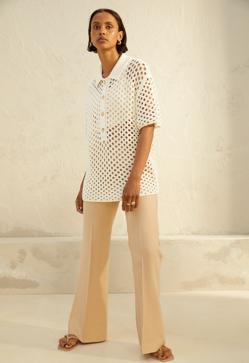 Imagen secundaria 2 - Solo necesitas una de estas tres prendas de ganchillo para darle a tu look un giro de lo más estiloso y favorecedor