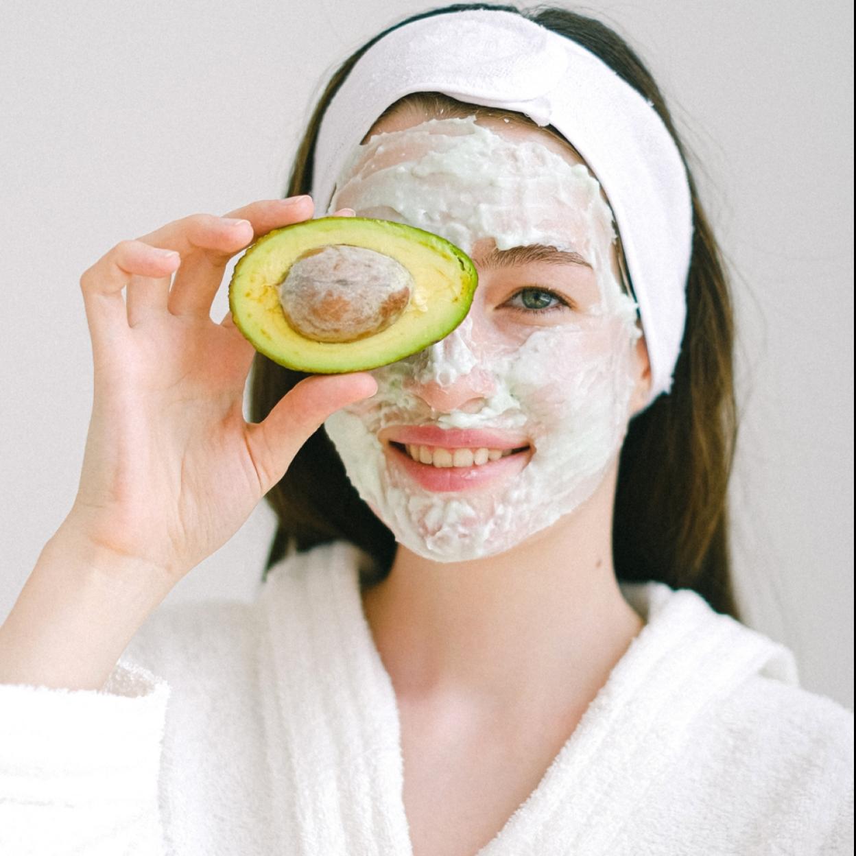 Pincha en la imagen para conocer los productos de belleza coreana con los que conseguir una piel brillante. 