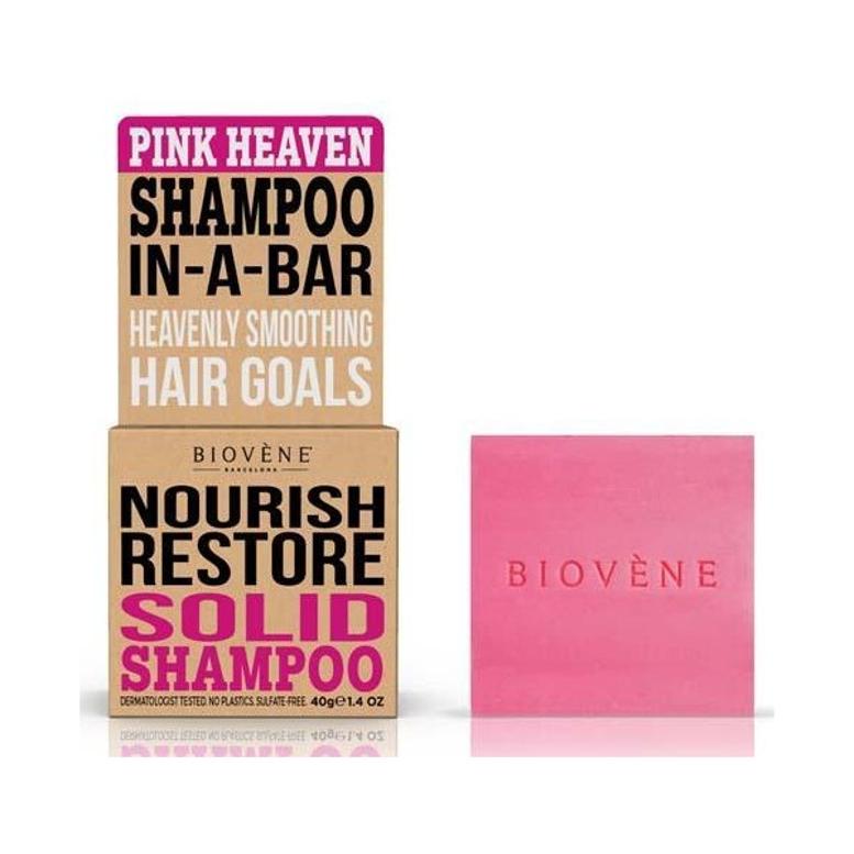 Si tu cabello te está pidiendo hidratación, ficha este champú sólido y natural de Biovène. Contiene ingredientes naturales como: cera de abejas natural, manteca de karité, minerales, vainilla y aceites esenciales de lavanda y pomelo. 2,94 euros